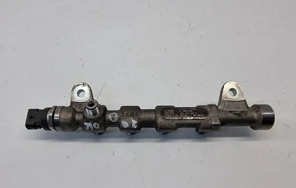 Alfa Romeo Giulietta Fuel main line pipe 55215208 615203 0445214192