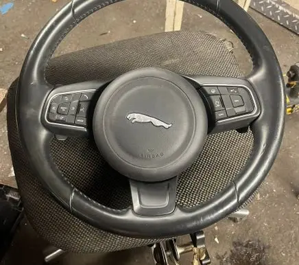 Steering wheel