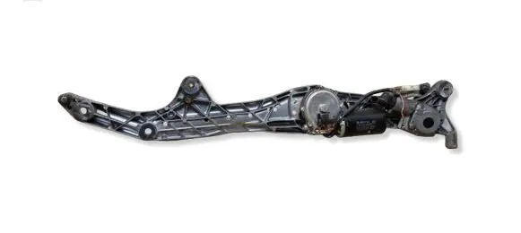 BMW 7 E38 Front wiper linkage and motor 8352015