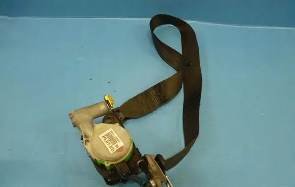 KIA Optima Front seatbelt