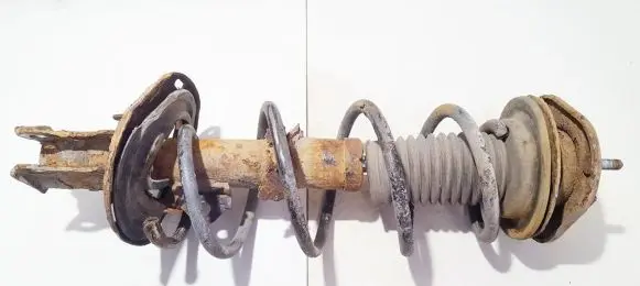 Toyota Auris 150 Front coil spring