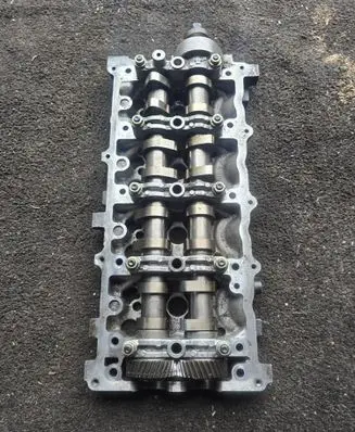 Opel Astra J Camshaft 897322