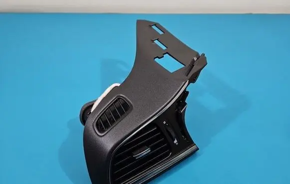 Renault Kadjar Dashboard air vent grill cover trim 687610165R IMPRK1525054