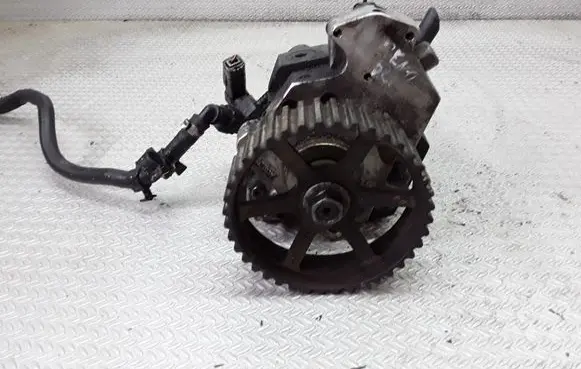 Renault Laguna II Fuel injection high pressure pump 0445010031 8200055072