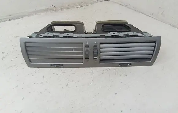 BMW 7 E65 E66 Dash center air vent grill 6943007