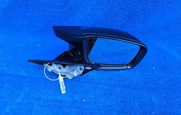 BMW M4 G82 G83 Front door electric wing mirror