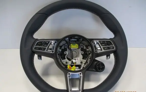 Porsche 718 Cayman 982 982c Steering wheel 