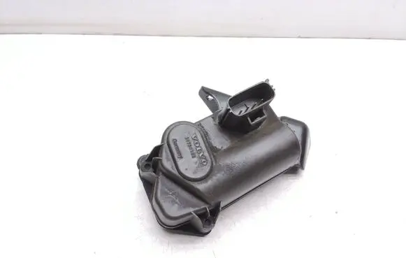 Volvo V70 Intake manifold valve actuator/motor 30756100