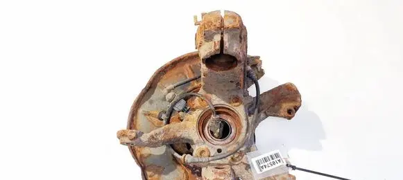 Volkswagen Jetta V Front wheel hub