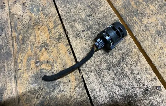Mercedes-Benz E W212 Interior temperature sensor a2118300272 2118300272