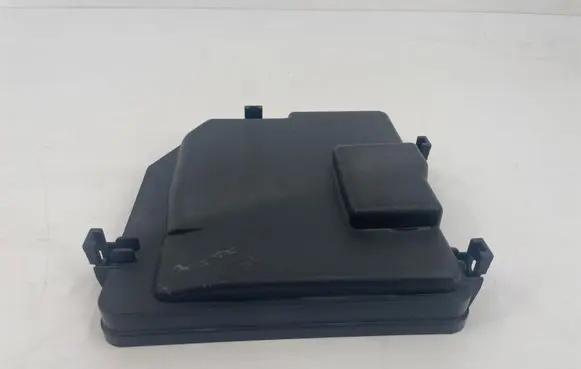 Honda Civic Fuse box cover 