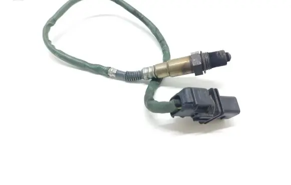 Mercedes-Benz C AMG W204 Lambda probe sensor 0045427318 0258017108