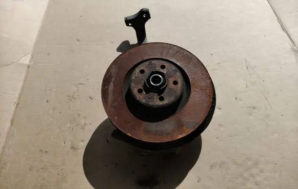 Audi A6 S6 C8 4K Front wheel hub spindle knuckle 4K0407560D