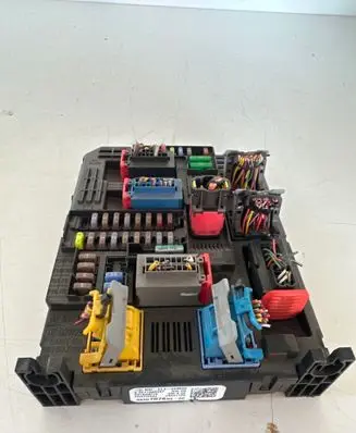 Peugeot 308 Fuse box set 9830707680 2271960337 28641125
