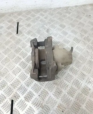 BMW 5 E39 Front brake caliper