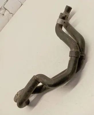 Volkswagen Transporter - Caravelle T4 Engine coolant pipe/hose 074121106A