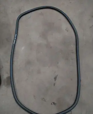 Seat Exeo (3R) Front door rubber seal