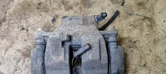 Mercedes-Benz CLK A209 C209 Front brake caliper