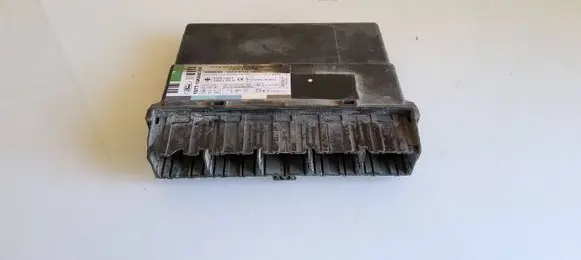 Ford Mondeo Mk III Comfort/convenience module 1S7T15K600HA 5WK48732A