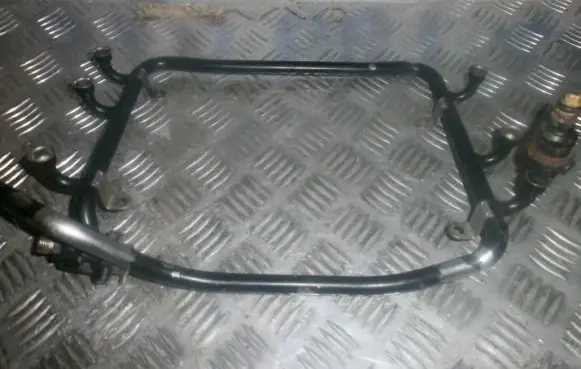 Jeep Grand Cherokee (WJ) Fuel main line pipe 53030842