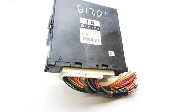 Subaru Outback Comfort/convenience module 31711ah780 112200-9464