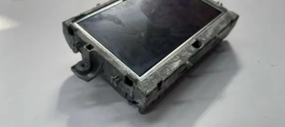 Mercedes-Benz C W204 Screen/display/small screen A2048205797 048202497