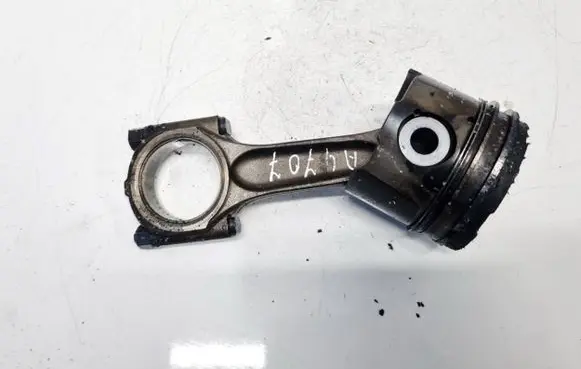 Lancia Phedra Piston with connecting rod