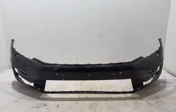 Volkswagen PASSAT B8 Front bumper 3G0807221B