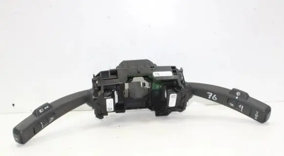 Volvo S60 Indicator stalk 31481757