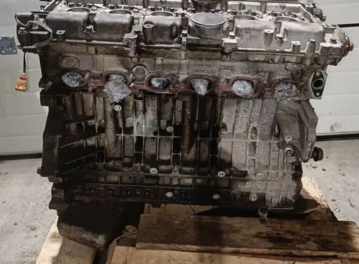 Volvo 960 Engine B6304S 1001636 1001613