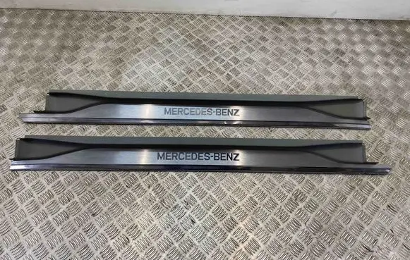 Mercedes-Benz SL R129 sill trim set (inner) A1296800335 A1296800435