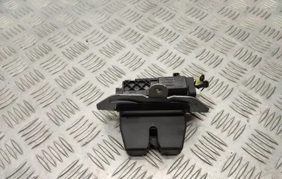 Ford Focus Tailgate/trunk/boot lock/catch/latch DS7AN442A66AD