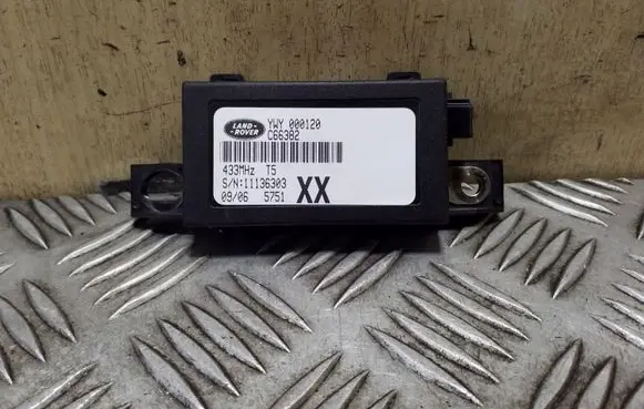 Land Rover Discovery 3 - LR3 Other control units/modules YWY000120