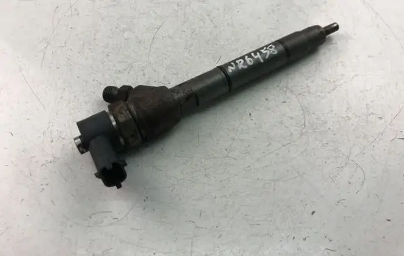 KIA Ceed Fuel injector 338002A900