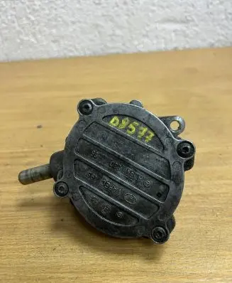 Mercedes-Benz Vito Viano W639 Vacuum pump A6462300165 D8577