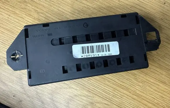 Volvo XC90 Fuse module 9441776