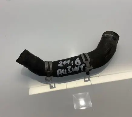 Mercedes-Benz E W211 Engine coolant pipe/hose 