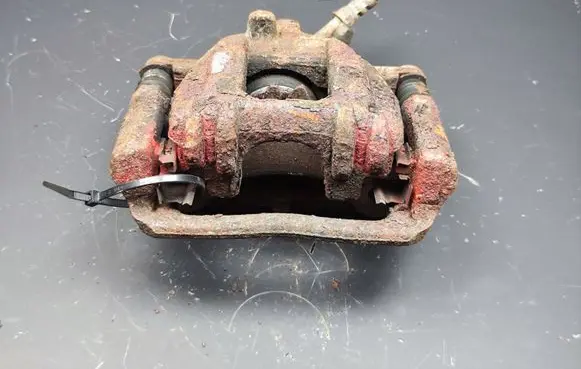 Volkswagen Crafter Rear brake caliper 2E0615423