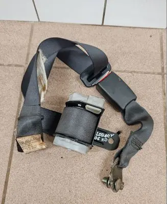 Subaru Legacy Middle seatbelt (rear) TKAB0ES107