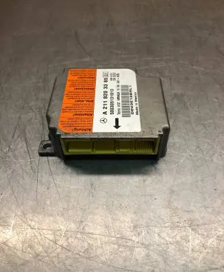 Mercedes-Benz E W211 Airbag control unit/module A2118203385 D6VJE13BRL1 500305131813