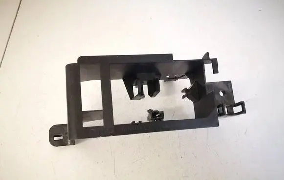 Seat Leon (1P) Other exterior part 1K0937546A