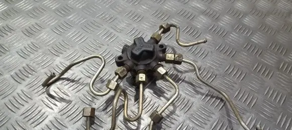 Fuel main line pipe