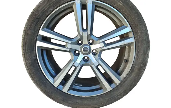Volvo XC60 R20 alloy rim 31423853 Q320 0030392012