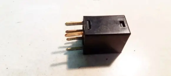 Chrysler 300 - 300C Other relay 05269988AA