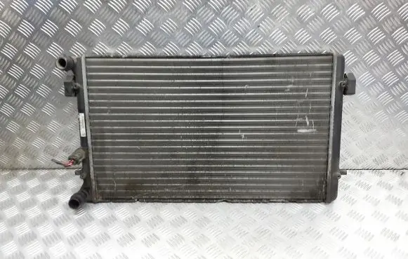 Skoda Octavia Mk1 (1U) Coolant radiator 1J0121253N