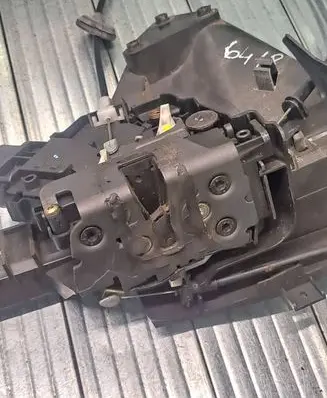 Ford Focus C-MAX Front door lock 3M51R21978AB