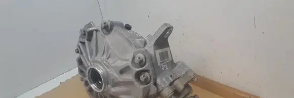 Gearbox transfer box case