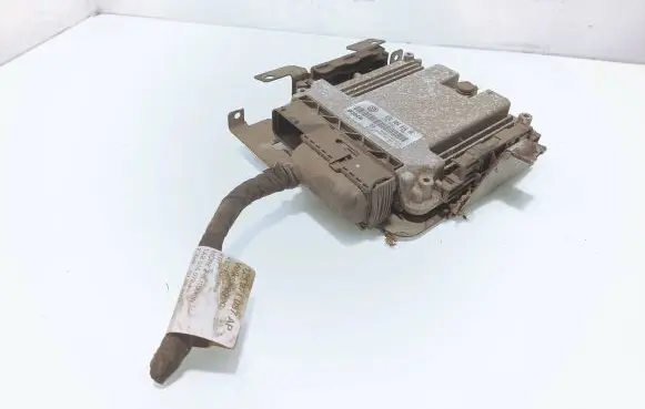 Volkswagen Touran I Engine control unit/module 03G906016HK 1039S07795 0281012251