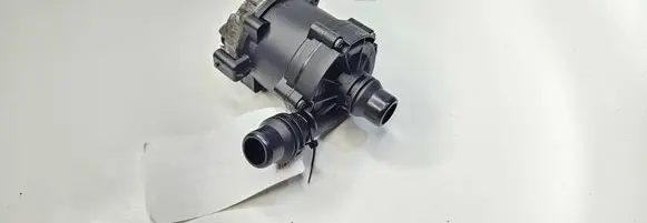 BMW 5 G30 G31 Electric auxiliary coolant/water pump 8638237 863323727