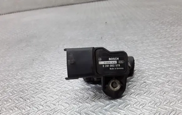 Toyota Avensis T250 Air pressure sensor 0281002576